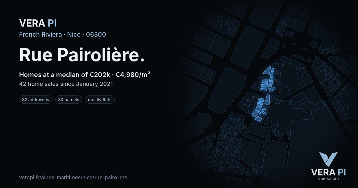 Rue Pairolière, Nice at night – every parcel coloured by the prices around it, the street's own parcels lit