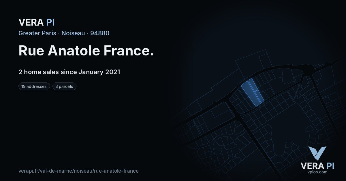 Rue Anatole France, Noiseau at night – every parcel coloured by the prices around it, the street's own parcels lit