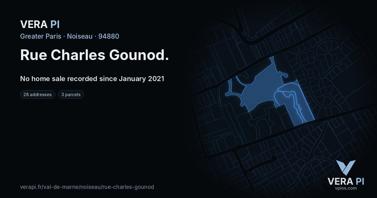Rue Charles Gounod, Noiseau at night – every parcel coloured by the prices around it, the street's own parcels lit