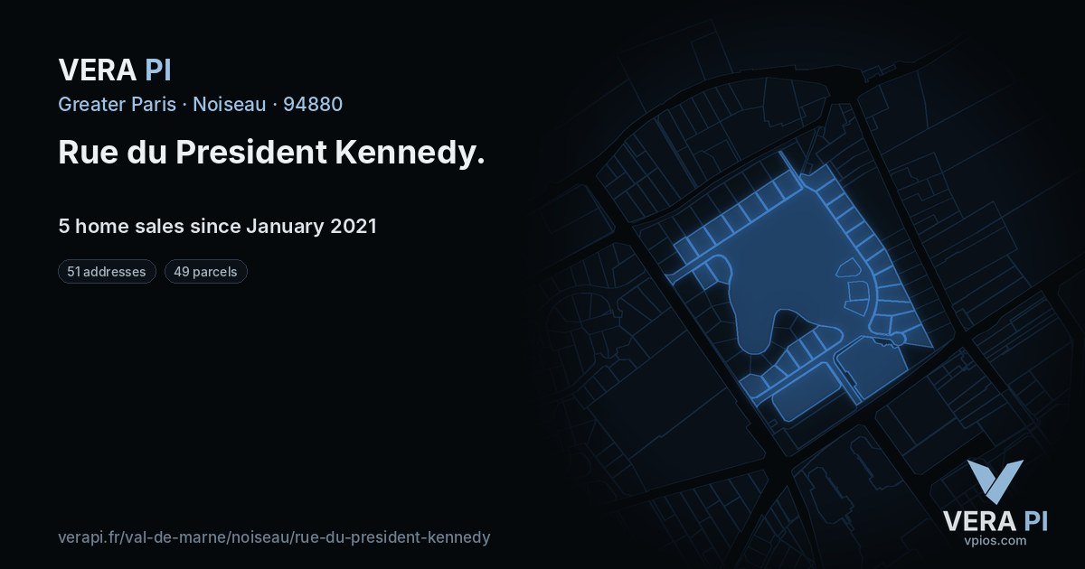 Rue du President Kennedy, Noiseau at night – every parcel coloured by the prices around it, the street's own parcels lit