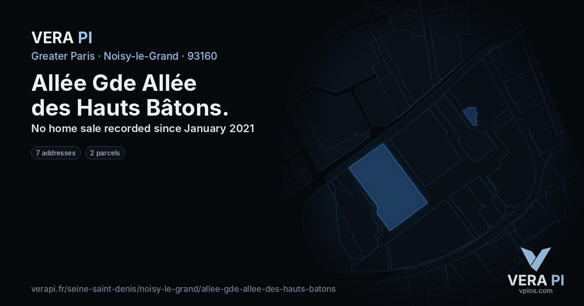Allée Gde Allée des Hauts Bâtons, Noisy-le-Grand at night – every parcel coloured by the prices around it, the street's own parcels lit