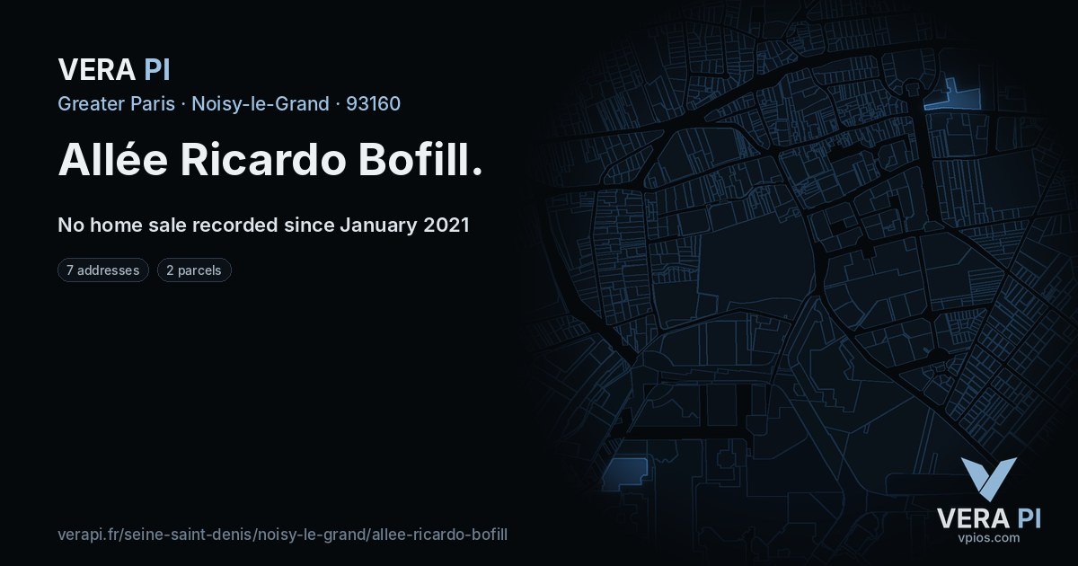 Allée Ricardo Bofill, Noisy-le-Grand at night – every parcel coloured by the prices around it, the street's own parcels lit