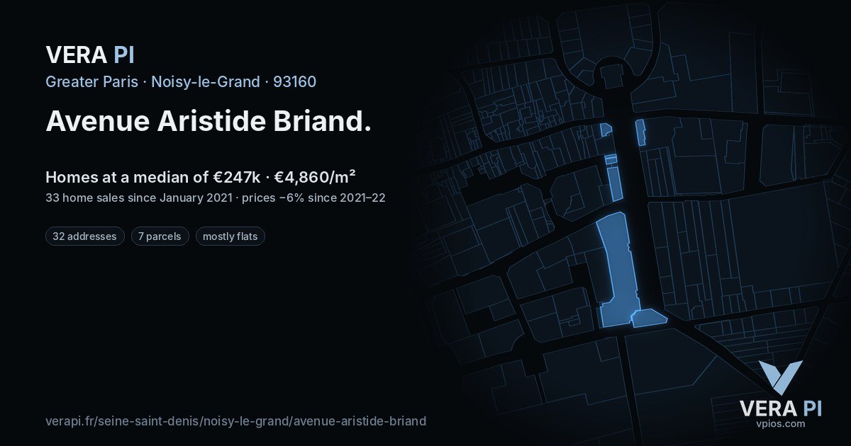Avenue Aristide Briand, Noisy-le-Grand at night – every parcel coloured by the prices around it, the street's own parcels lit