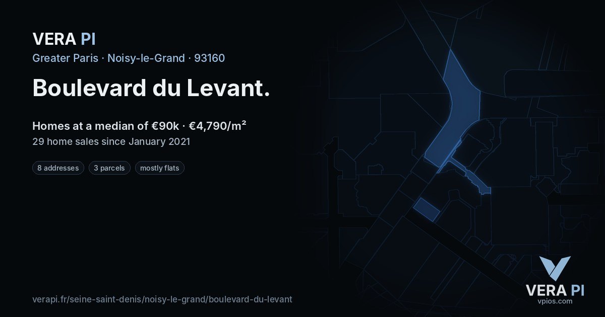Boulevard du Levant, Noisy-le-Grand at night – every parcel coloured by the prices around it, the street's own parcels lit