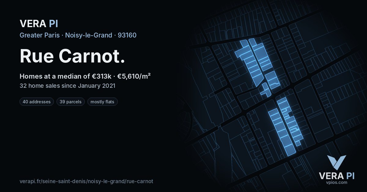 Rue Carnot, Noisy-le-Grand at night – every parcel coloured by the prices around it, the street's own parcels lit