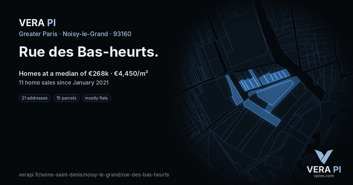 Rue des Bas-heurts, Noisy-le-Grand at night – every parcel coloured by the prices around it, the street's own parcels lit