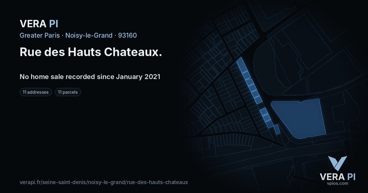 Rue des Hauts Chateaux, Noisy-le-Grand at night – every parcel coloured by the prices around it, the street's own parcels lit