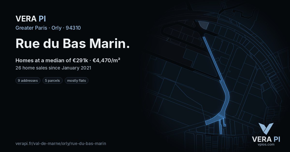 Rue du Bas Marin, Orly at night – every parcel coloured by the prices around it, the street's own parcels lit