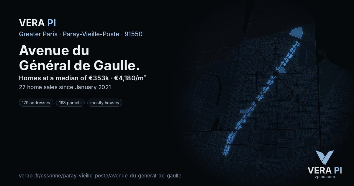 Avenue du Général de Gaulle, Paray-Vieille-Poste at night – every parcel coloured by the prices around it, the street's own parcels lit
