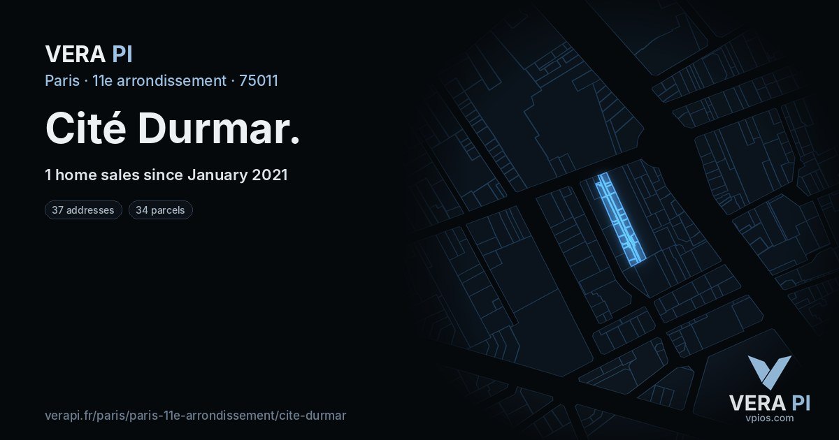 Cité Durmar, 11e arrondissement at night – every parcel coloured by the prices around it, the street's own parcels lit