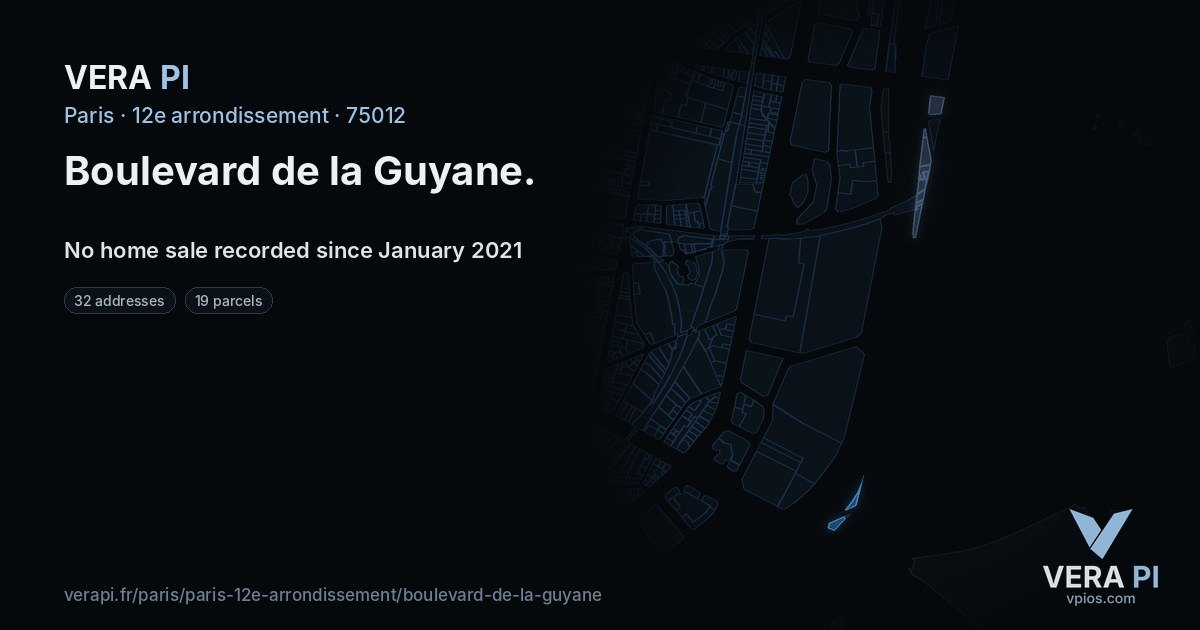 Boulevard de la Guyane, 12e arrondissement at night – every parcel coloured by the prices around it, the street's own parcels lit