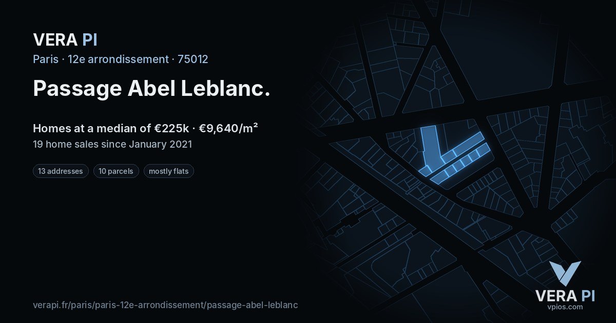 Passage Abel Leblanc, 12e arrondissement at night – every parcel coloured by the prices around it, the street's own parcels lit