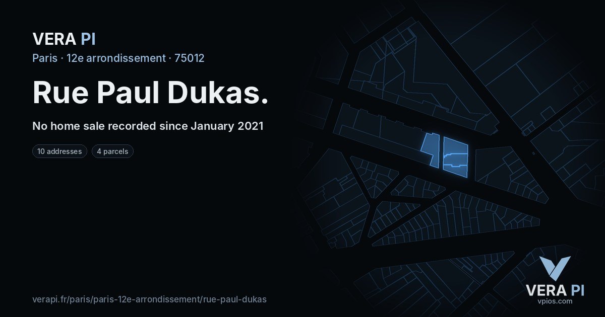 Rue Paul Dukas, 12e arrondissement at night – every parcel coloured by the prices around it, the street's own parcels lit