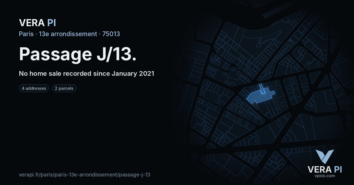 Passage J/13, 13e arrondissement at night – every parcel coloured by the prices around it, the street's own parcels lit