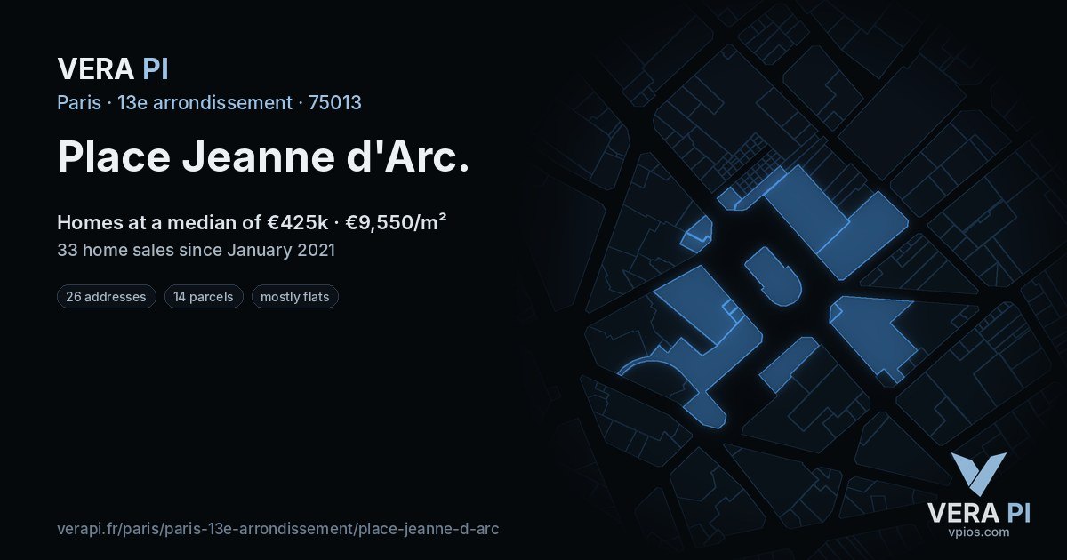 Place Jeanne d'Arc, 13e arrondissement at night – every parcel coloured by the prices around it, the street's own parcels lit