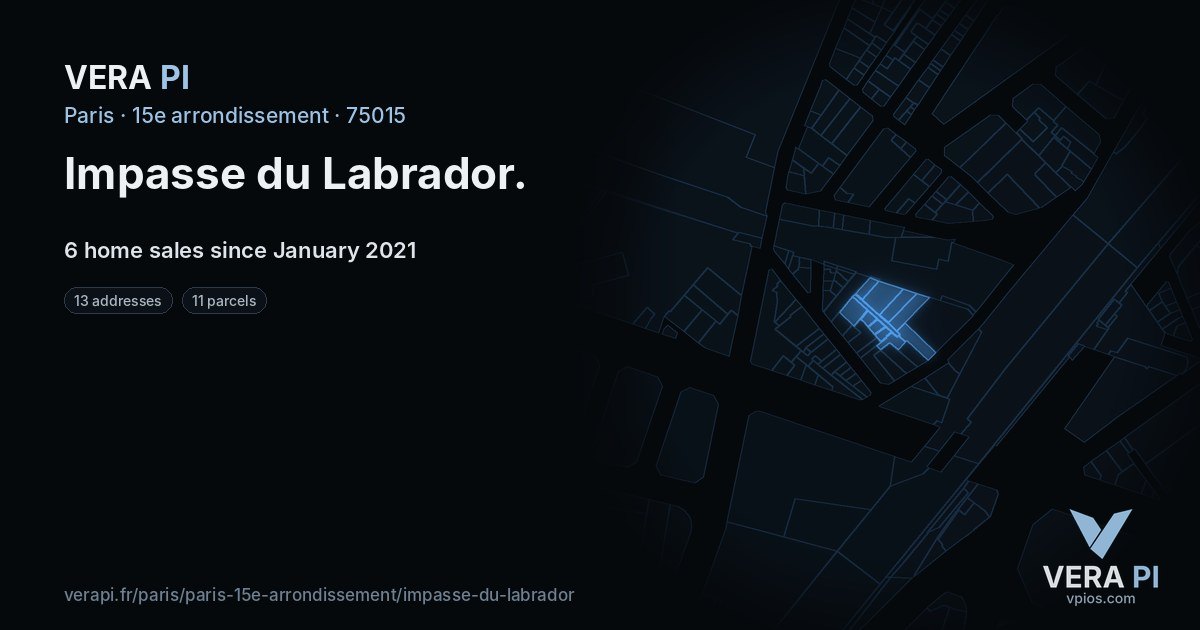 Impasse du Labrador, 15e arrondissement at night – every parcel coloured by the prices around it, the street's own parcels lit