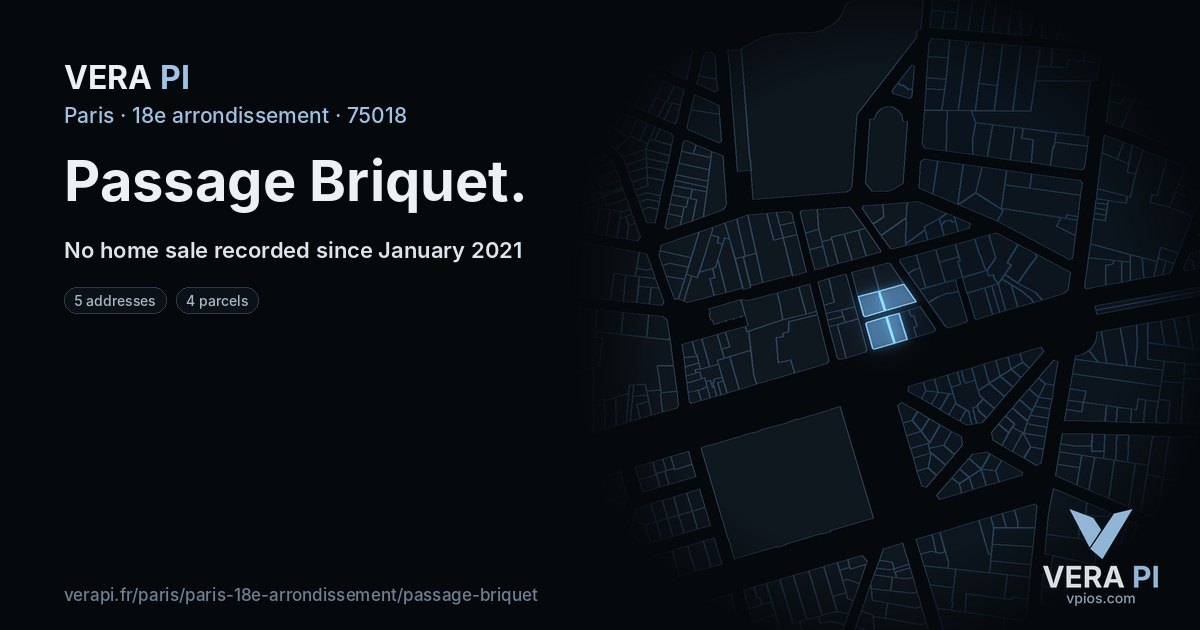 Passage Briquet, 18e arrondissement at night – every parcel coloured by the prices around it, the street's own parcels lit