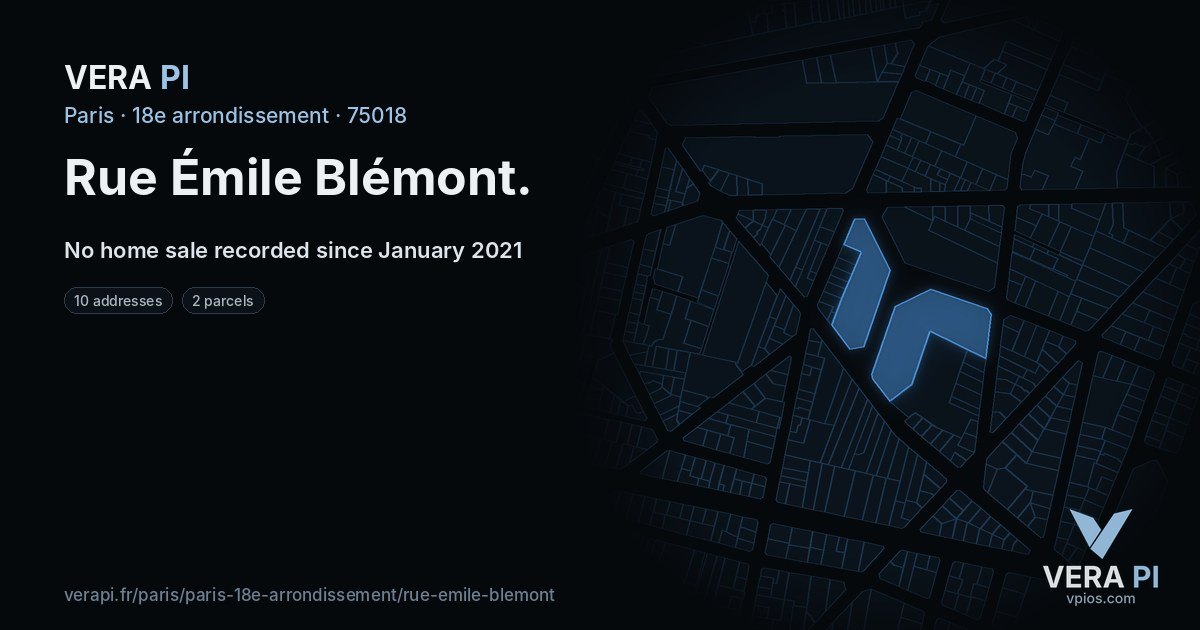 Rue Émile Blémont, 18e arrondissement at night – every parcel coloured by the prices around it, the street's own parcels lit