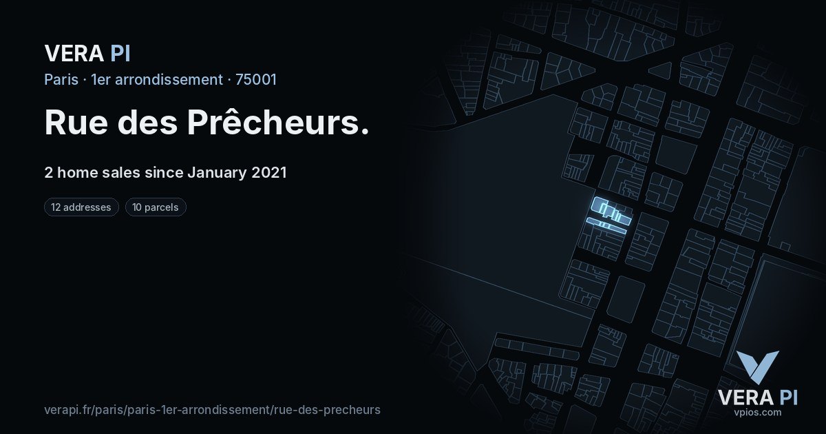 Rue des Prêcheurs, 1er arrondissement at night – every parcel coloured by the prices around it, the street's own parcels lit