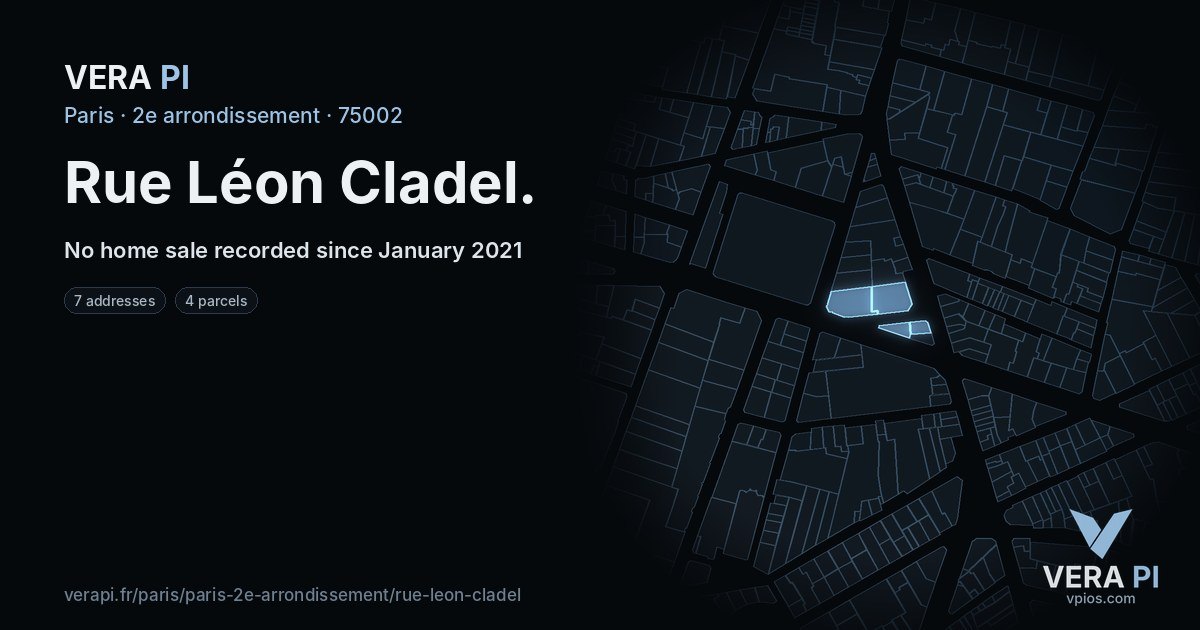 Rue Léon Cladel, 2e arrondissement at night – every parcel coloured by the prices around it, the street's own parcels lit