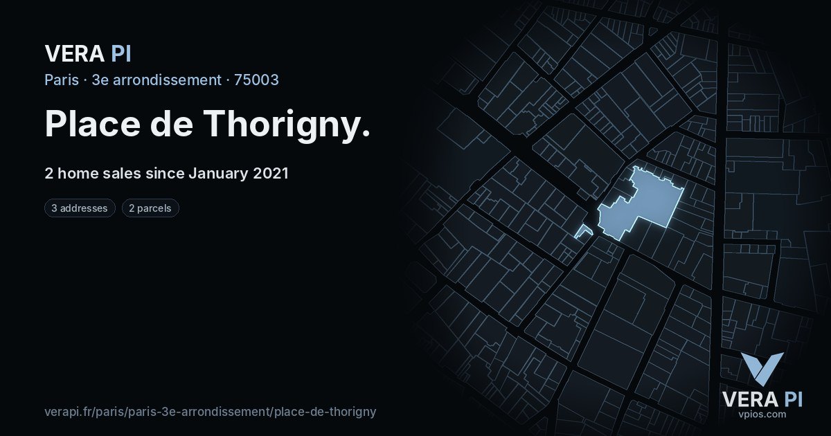 Place de Thorigny, 3e arrondissement at night – every parcel coloured by the prices around it, the street's own parcels lit