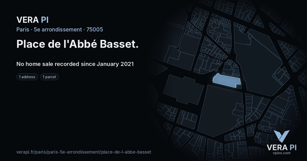 Place de l'Abbé Basset, 5e arrondissement at night – every parcel coloured by the prices around it, the street's own parcels lit