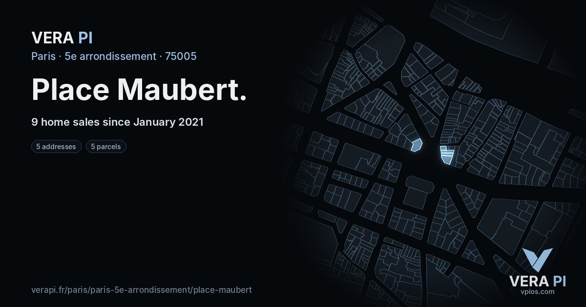 Place Maubert, 5e arrondissement at night – every parcel coloured by the prices around it, the street's own parcels lit