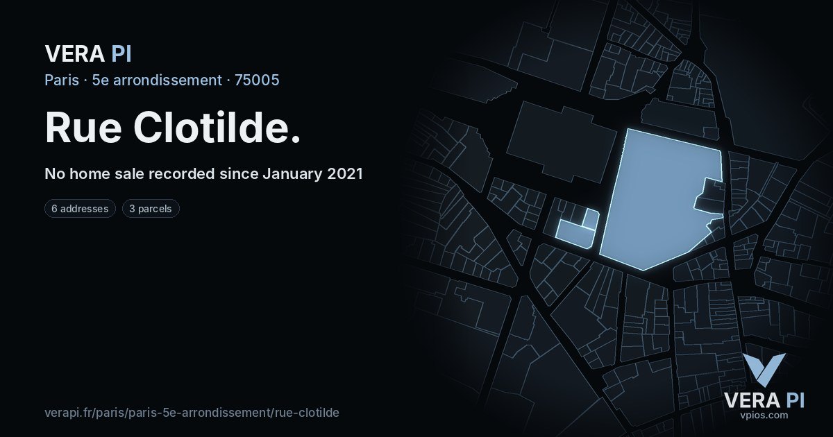 Rue Clotilde, 5e arrondissement at night – every parcel coloured by the prices around it, the street's own parcels lit