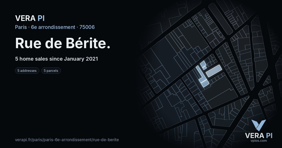 Rue de Bérite, 6e arrondissement at night – every parcel coloured by the prices around it, the street's own parcels lit