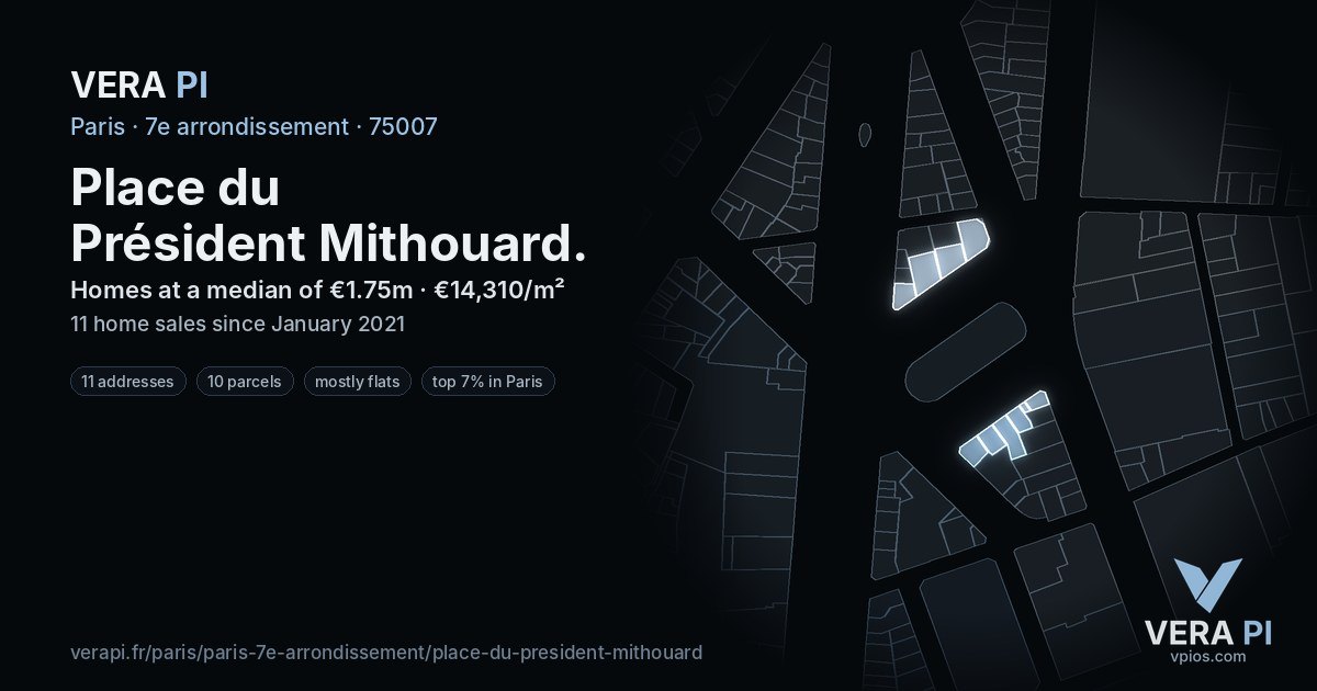 Place du Président Mithouard, 7e arrondissement at night – every parcel coloured by the prices around it, the street's own parcels lit