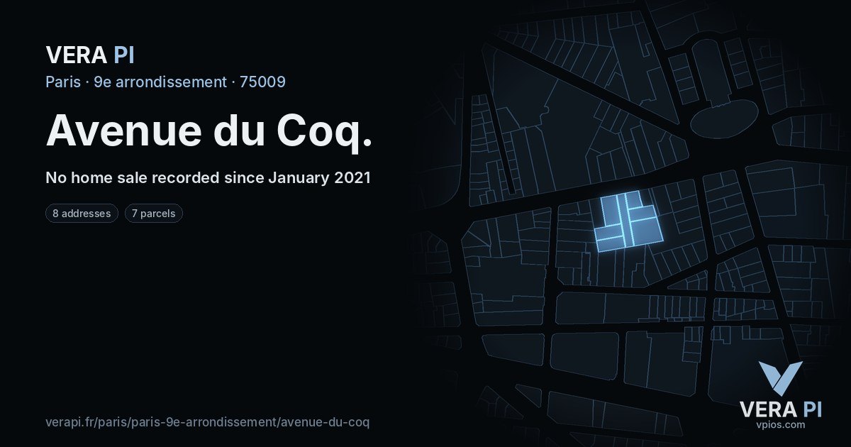 Avenue du Coq, 9e arrondissement at night – every parcel coloured by the prices around it, the street's own parcels lit