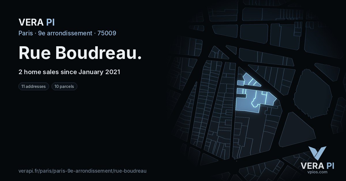 Rue Boudreau, 9e arrondissement at night – every parcel coloured by the prices around it, the street's own parcels lit