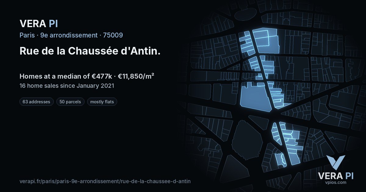 Rue de la Chaussée d'Antin, 9e arrondissement at night – every parcel coloured by the prices around it, the street's own parcels lit