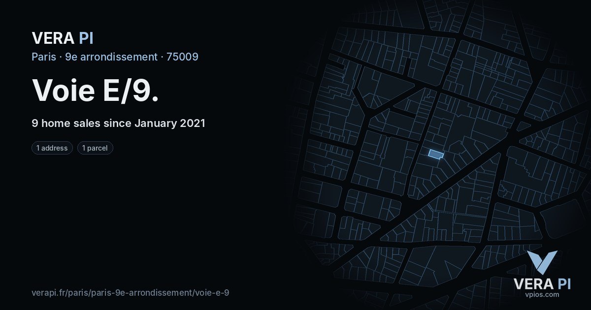 Voie E/9, 9e arrondissement at night – every parcel coloured by the prices around it, the street's own parcels lit