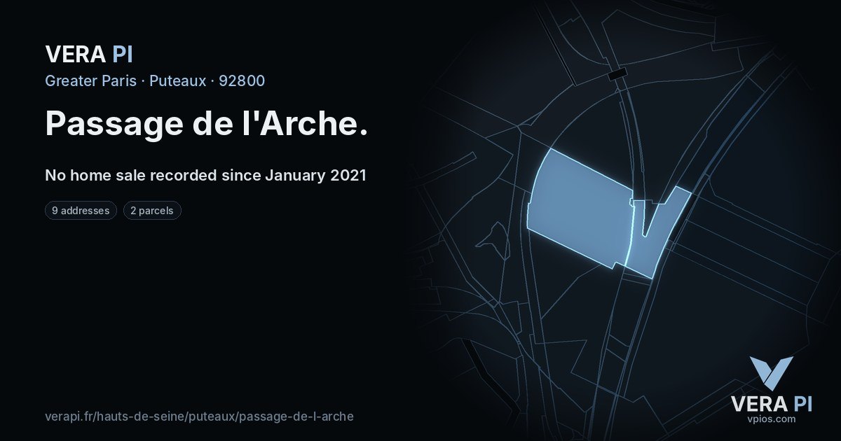 Passage de l'Arche, Puteaux at night – every parcel coloured by the prices around it, the street's own parcels lit