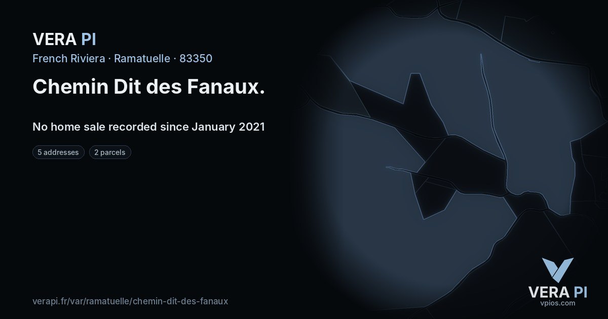 Chemin Dit des Fanaux, Ramatuelle at night – every parcel coloured by the prices around it, the street's own parcels lit