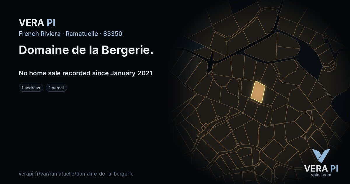 Domaine de la Bergerie, Ramatuelle at night – every parcel coloured by the prices around it, the street's own parcels lit