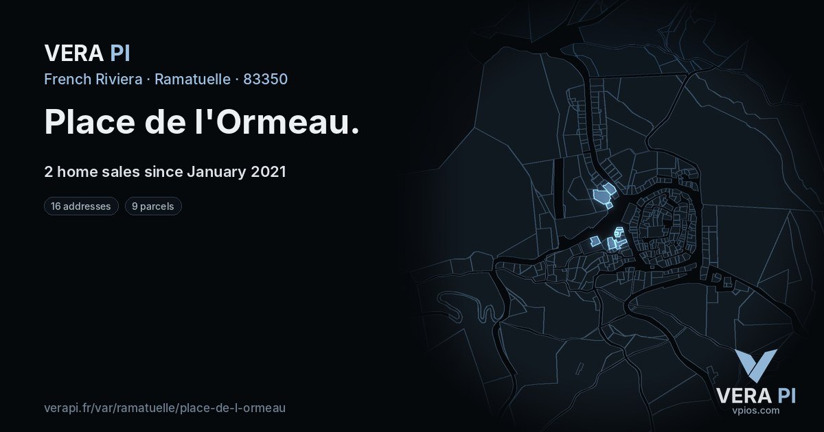 Place de l'Ormeau, Ramatuelle at night – every parcel coloured by the prices around it, the street's own parcels lit