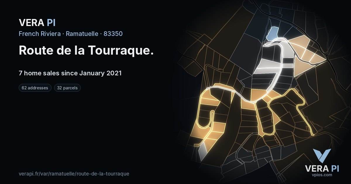 Route de la Tourraque, Ramatuelle at night – every parcel coloured by the prices around it, the street's own parcels lit
