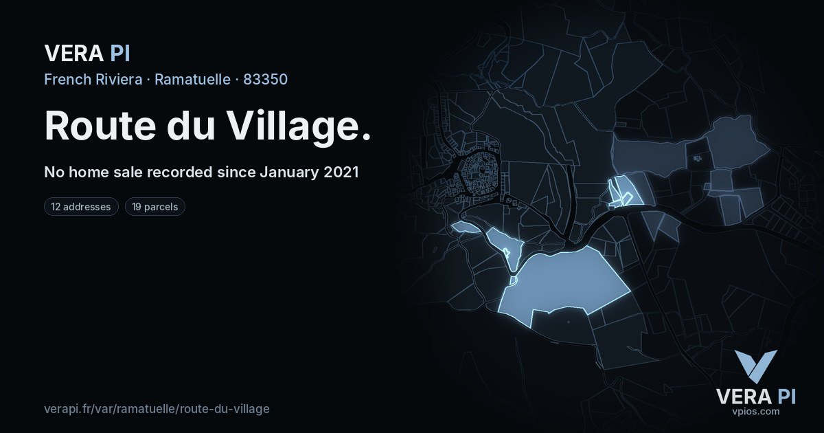 Route du Village, Ramatuelle at night – every parcel coloured by the prices around it, the street's own parcels lit