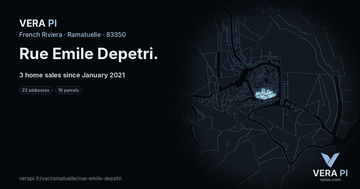 Rue Emile Depetri, Ramatuelle at night – every parcel coloured by the prices around it, the street's own parcels lit