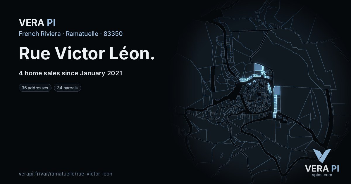 Rue Victor Léon, Ramatuelle at night – every parcel coloured by the prices around it, the street's own parcels lit