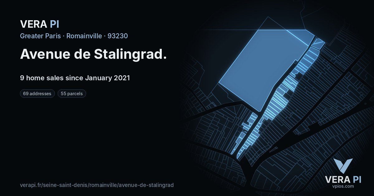 Avenue de Stalingrad, Romainville at night – every parcel coloured by the prices around it, the street's own parcels lit