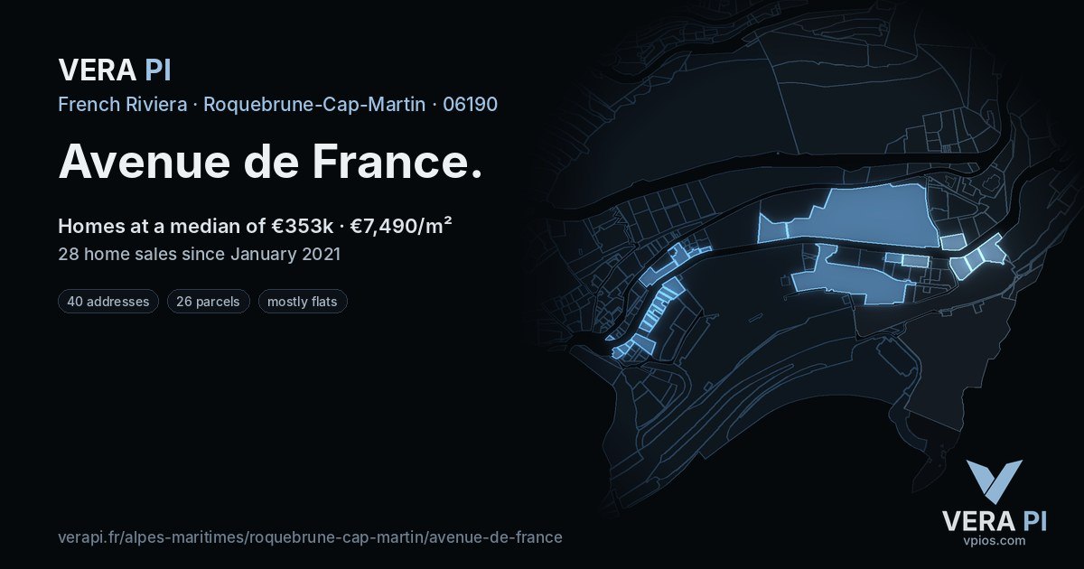 Avenue de France, Roquebrune-Cap-Martin at night – every parcel coloured by the prices around it, the street's own parcels lit