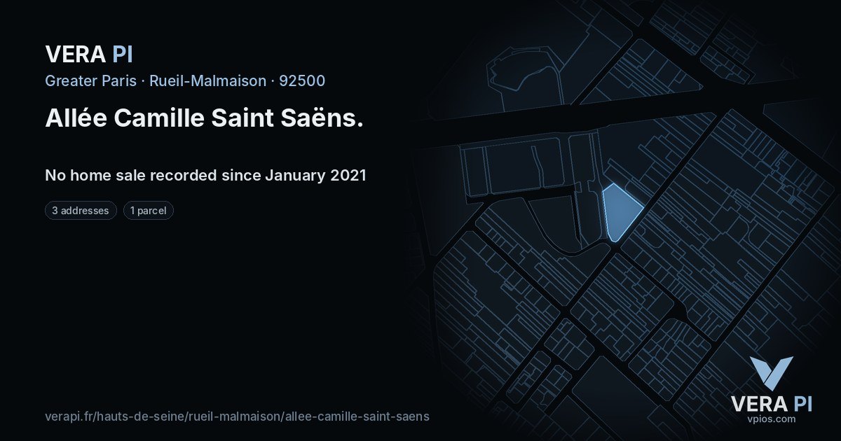 Allée Camille Saint Saëns, Rueil-Malmaison at night – every parcel coloured by the prices around it, the street's own parcels lit