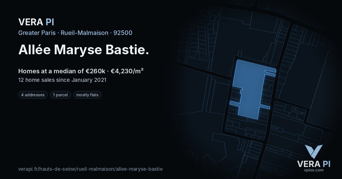 Allée Maryse Bastie, Rueil-Malmaison at night – every parcel coloured by the prices around it, the street's own parcels lit