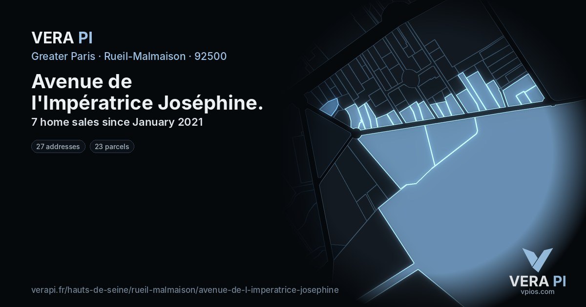 Avenue de l'Impératrice Joséphine, Rueil-Malmaison at night – every parcel coloured by the prices around it, the street's own parcels lit