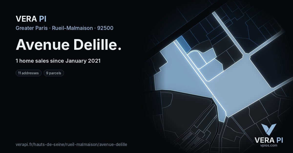 Avenue Delille, Rueil-Malmaison at night – every parcel coloured by the prices around it, the street's own parcels lit