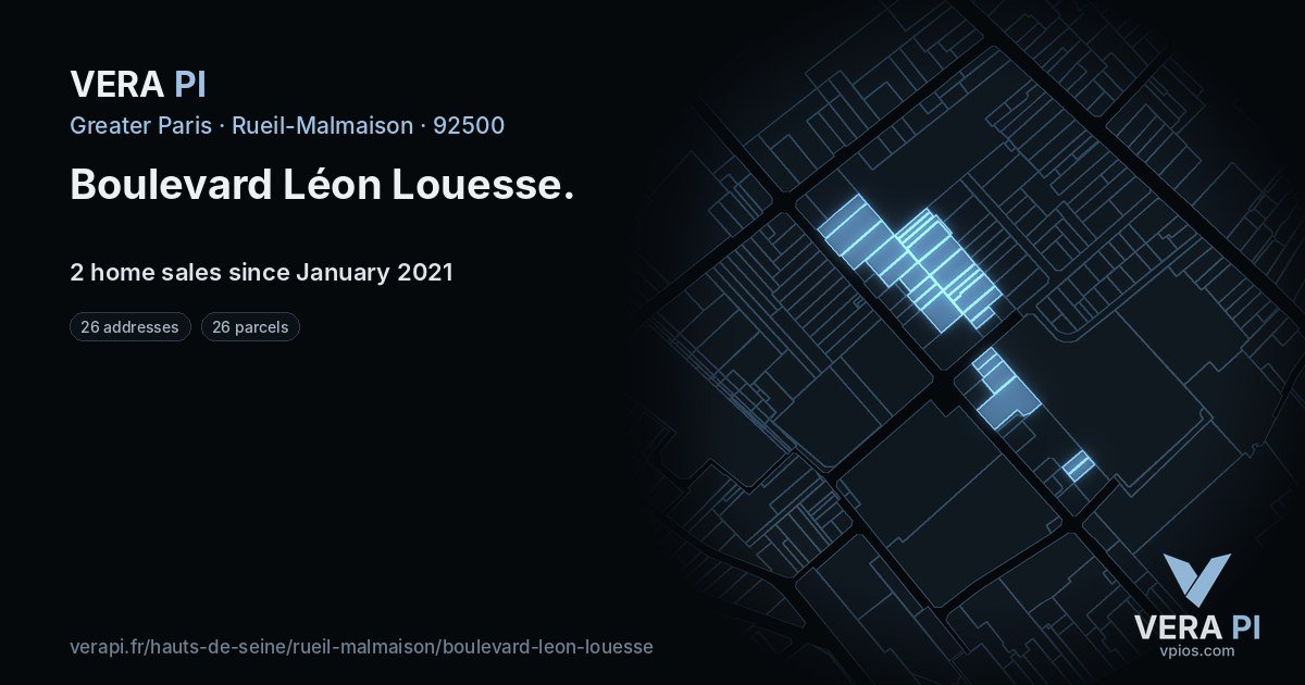 Boulevard Léon Louesse, Rueil-Malmaison at night – every parcel coloured by the prices around it, the street's own parcels lit