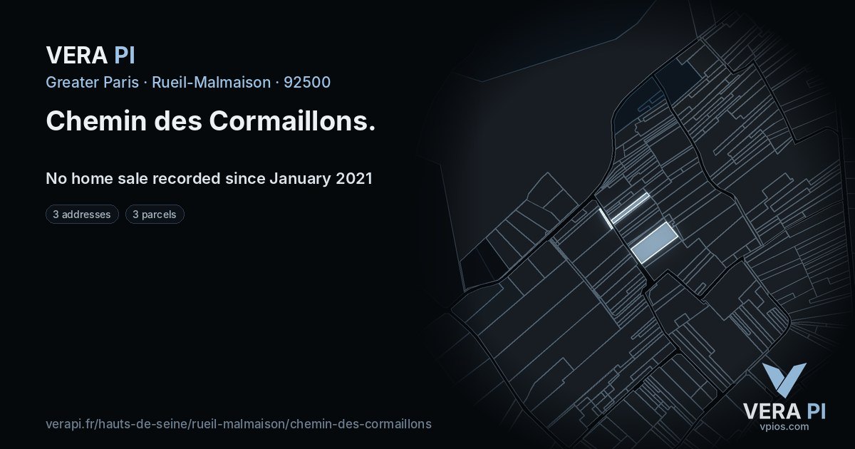 Chemin des Cormaillons, Rueil-Malmaison at night – every parcel coloured by the prices around it, the street's own parcels lit